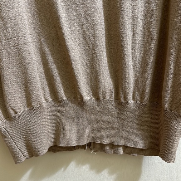 Beautiful ANTONIO MELANI Tan Sweater - Picture 10 of 11
